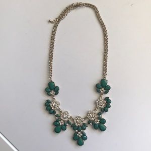 *BOGO* emerald statement necklace